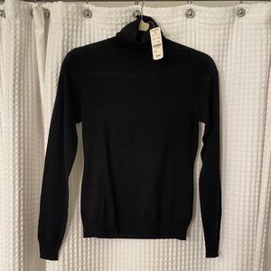 Brooks Brothers Merino Wool Turtleneck Thin Sweater in Black